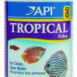 GOLDFISH PELLETS Fish Food 7-Ounce Container, Large (833C) by API.